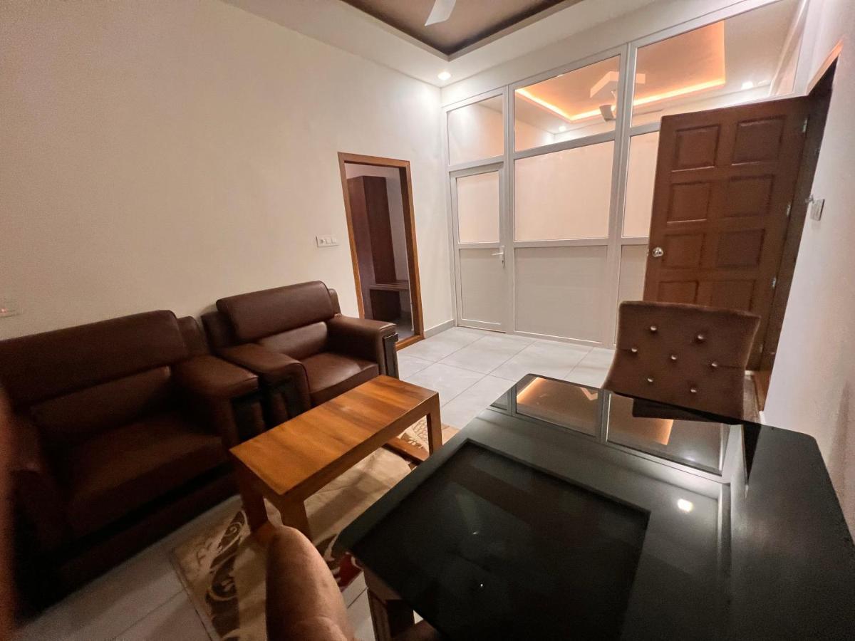 Blue Peaks Holiday Home مونار المظهر الخارجي الصورة