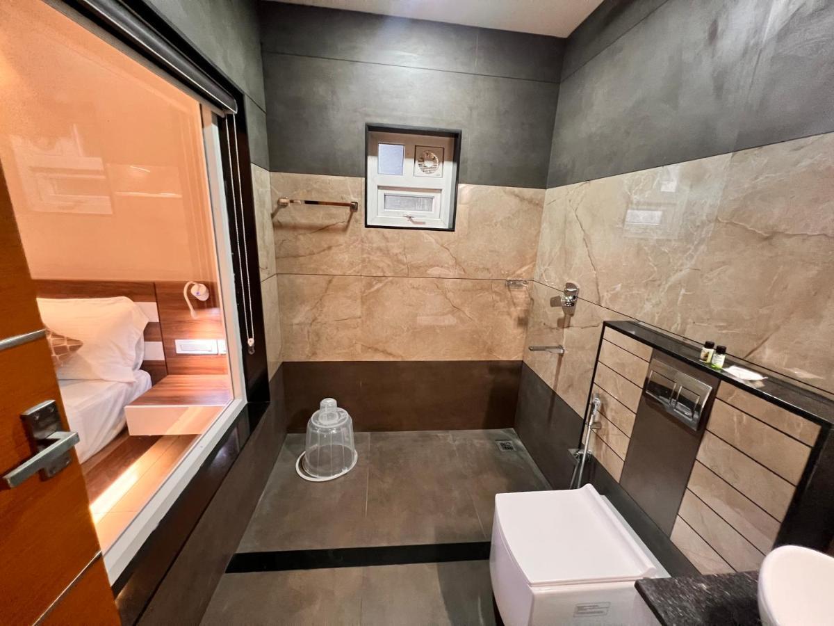 Blue Peaks Holiday Home مونار المظهر الخارجي الصورة
