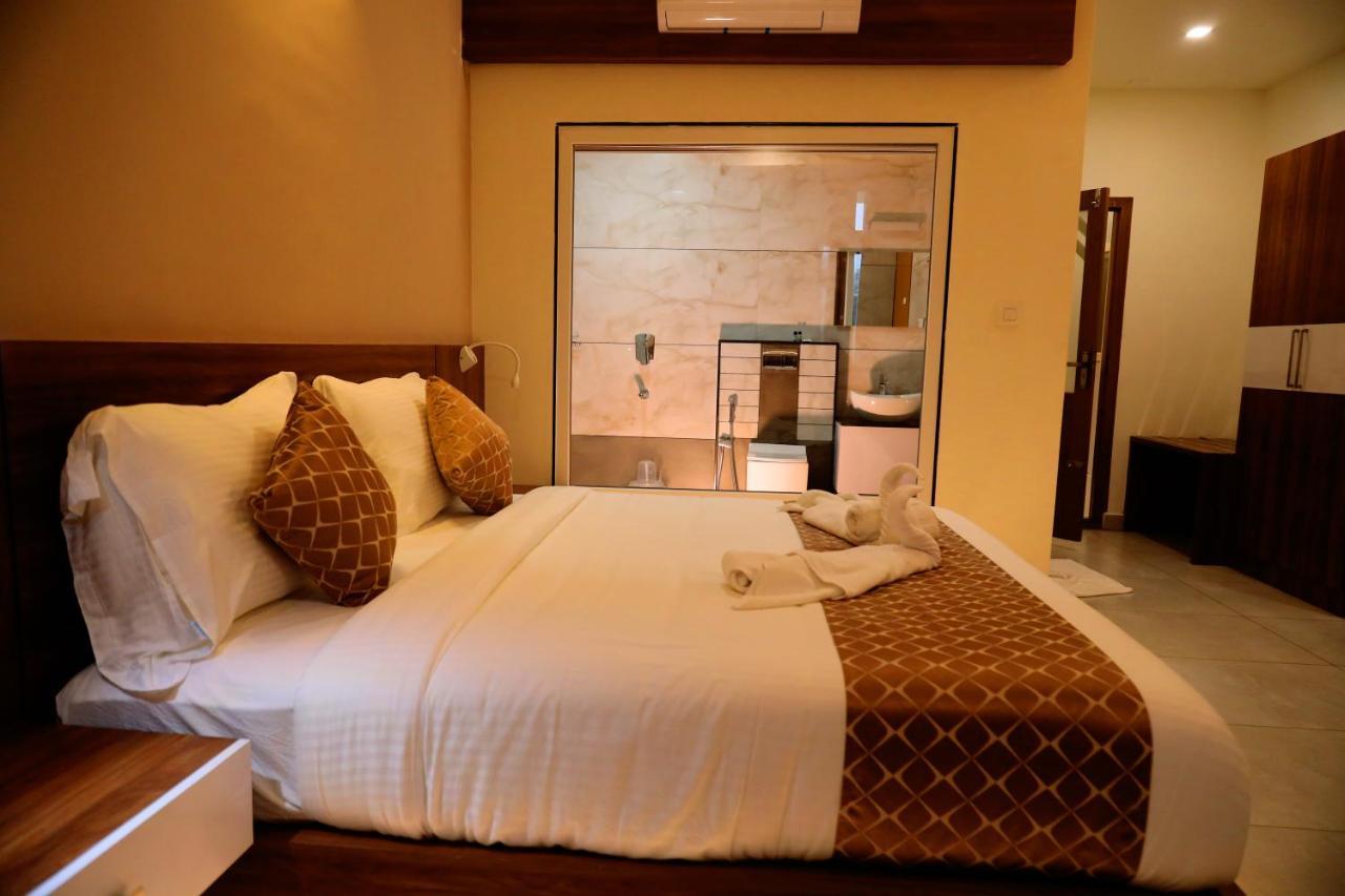 Blue Peaks Holiday Home مونار المظهر الخارجي الصورة
