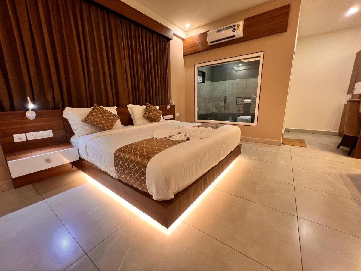 Blue Peaks Holiday Home مونار المظهر الخارجي الصورة
