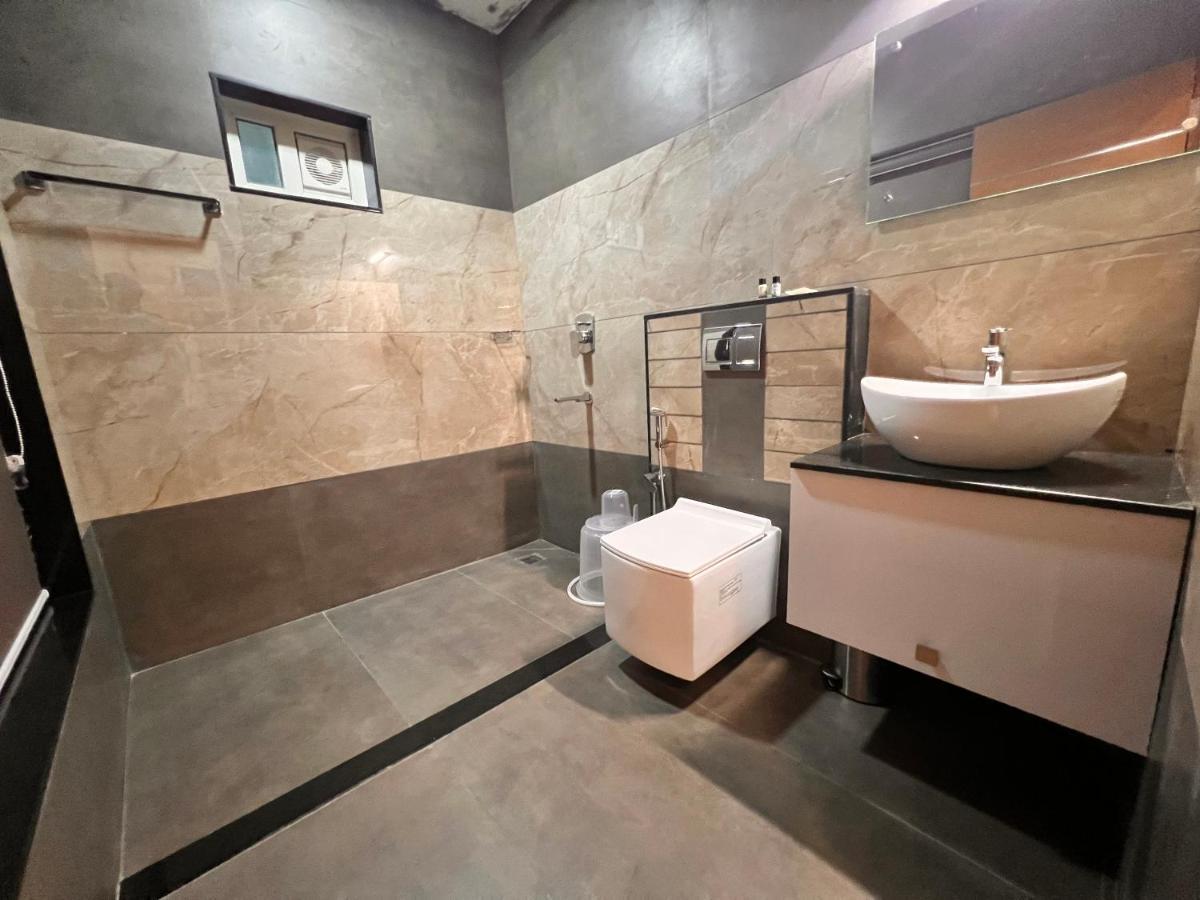 Blue Peaks Holiday Home مونار المظهر الخارجي الصورة