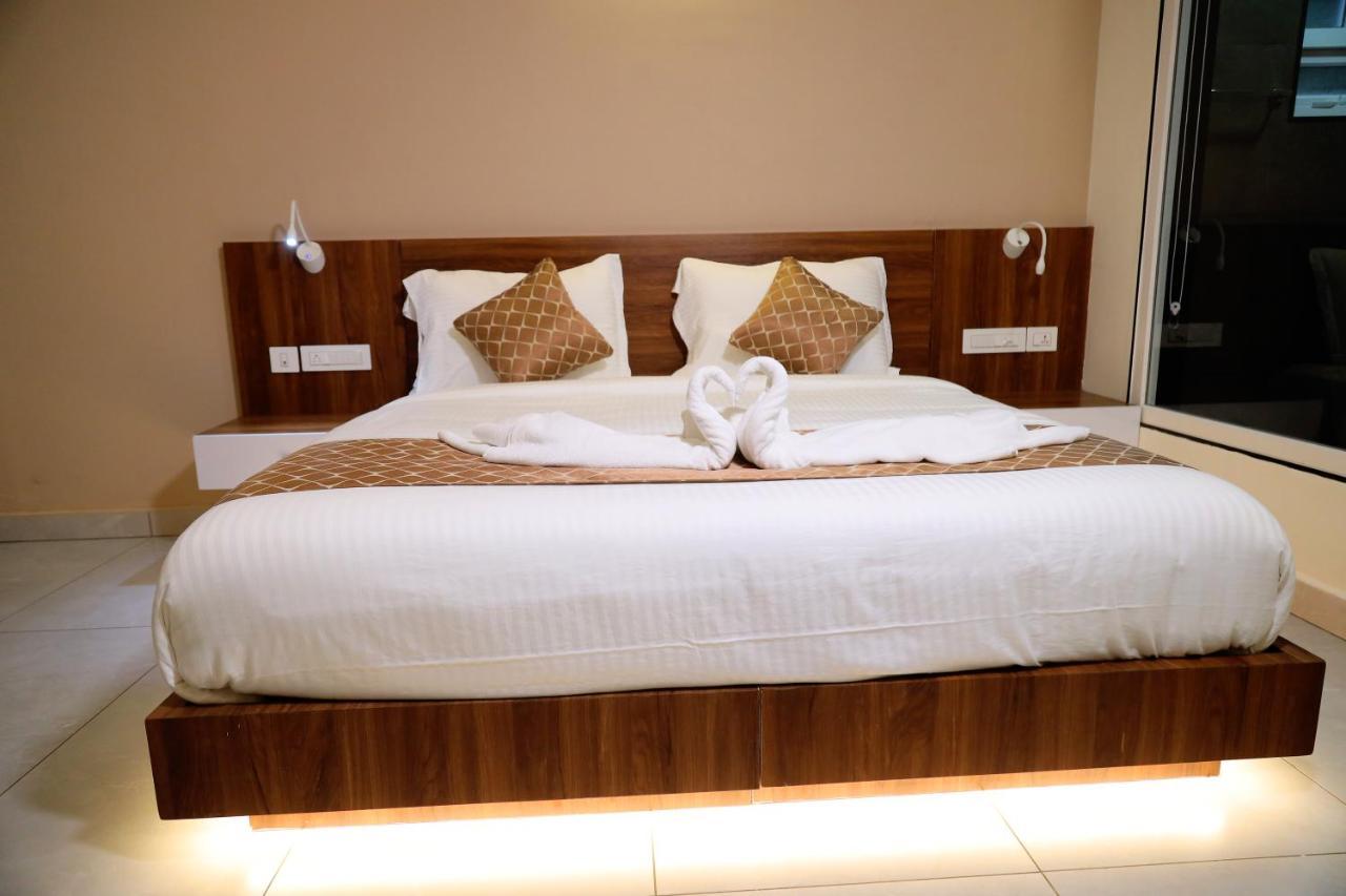 Blue Peaks Holiday Home مونار المظهر الخارجي الصورة