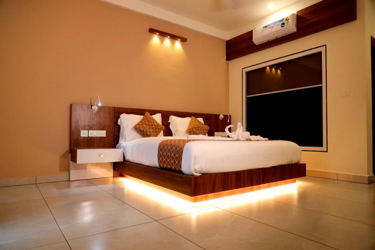 Blue Peaks Holiday Home مونار المظهر الخارجي الصورة