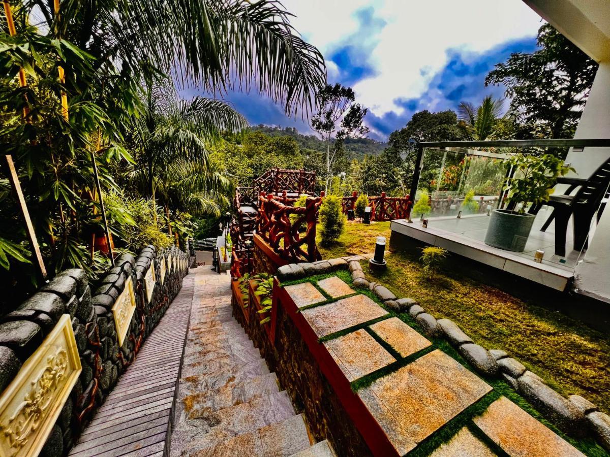 Blue Peaks Holiday Home مونار المظهر الخارجي الصورة