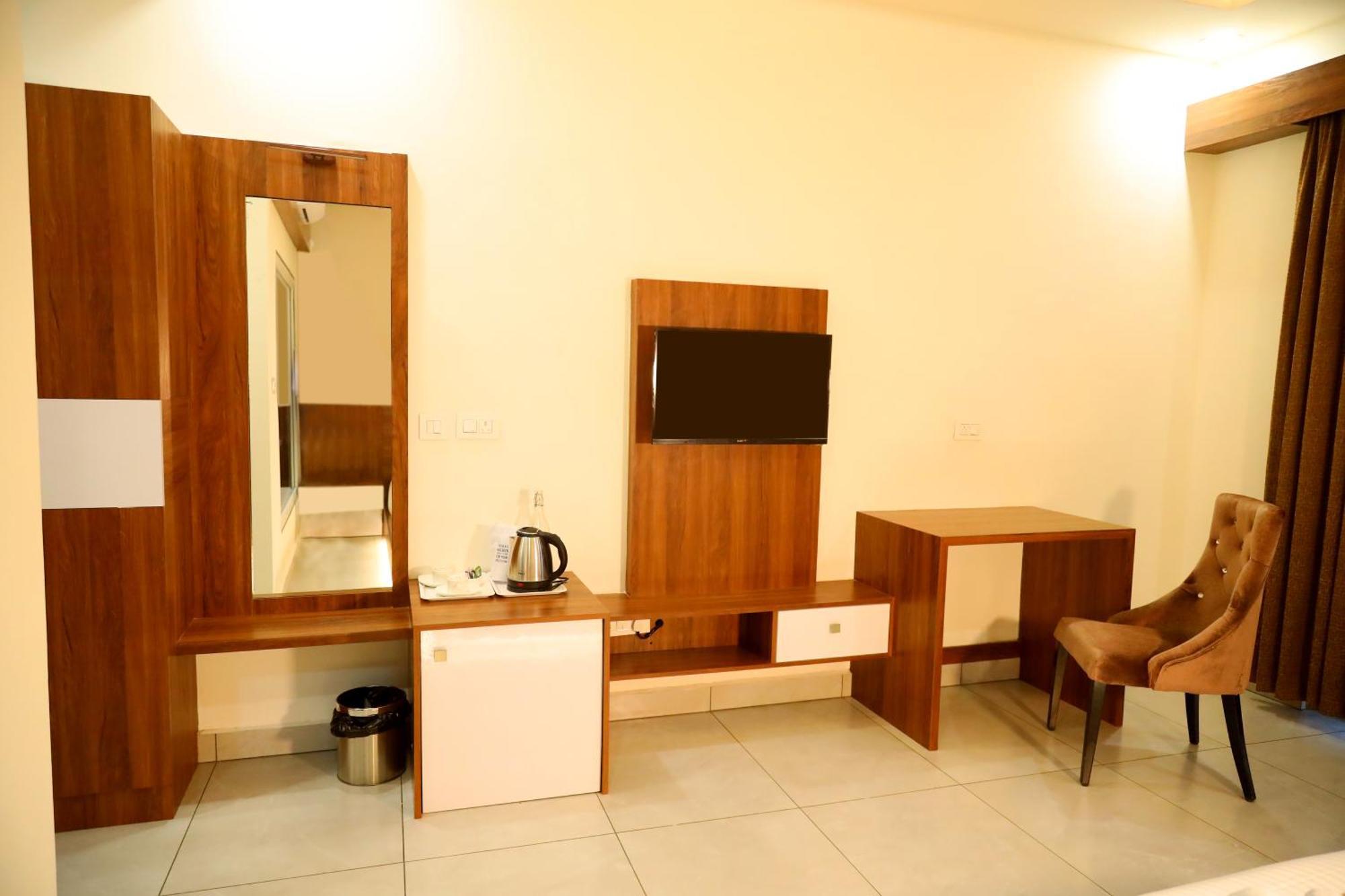 Blue Peaks Holiday Home مونار المظهر الخارجي الصورة