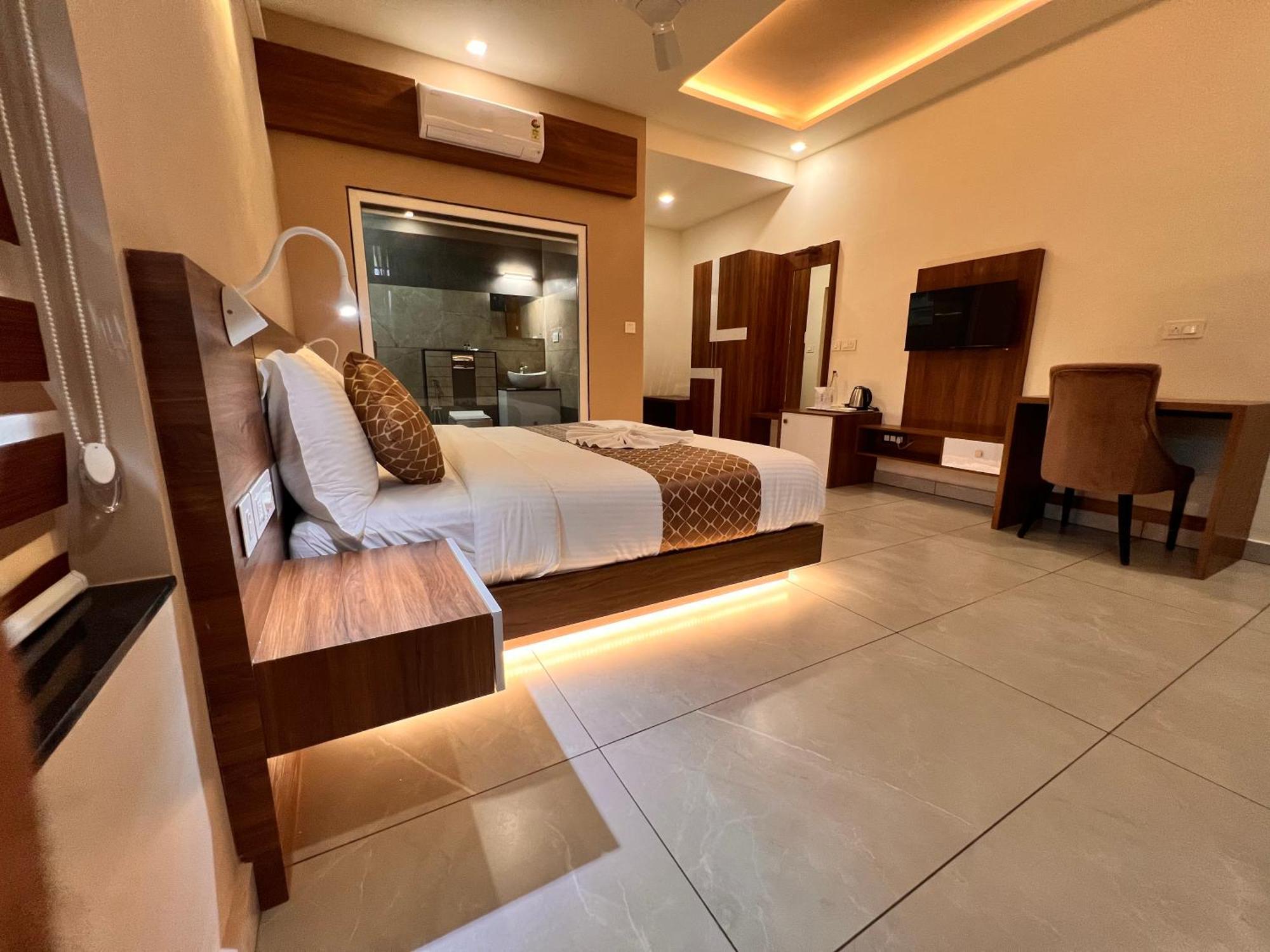 Blue Peaks Holiday Home مونار الغرفة الصورة